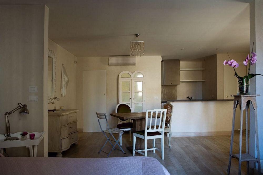 פלרמו Bb 22 Charming Rooms & Apartments מראה חיצוני תמונה